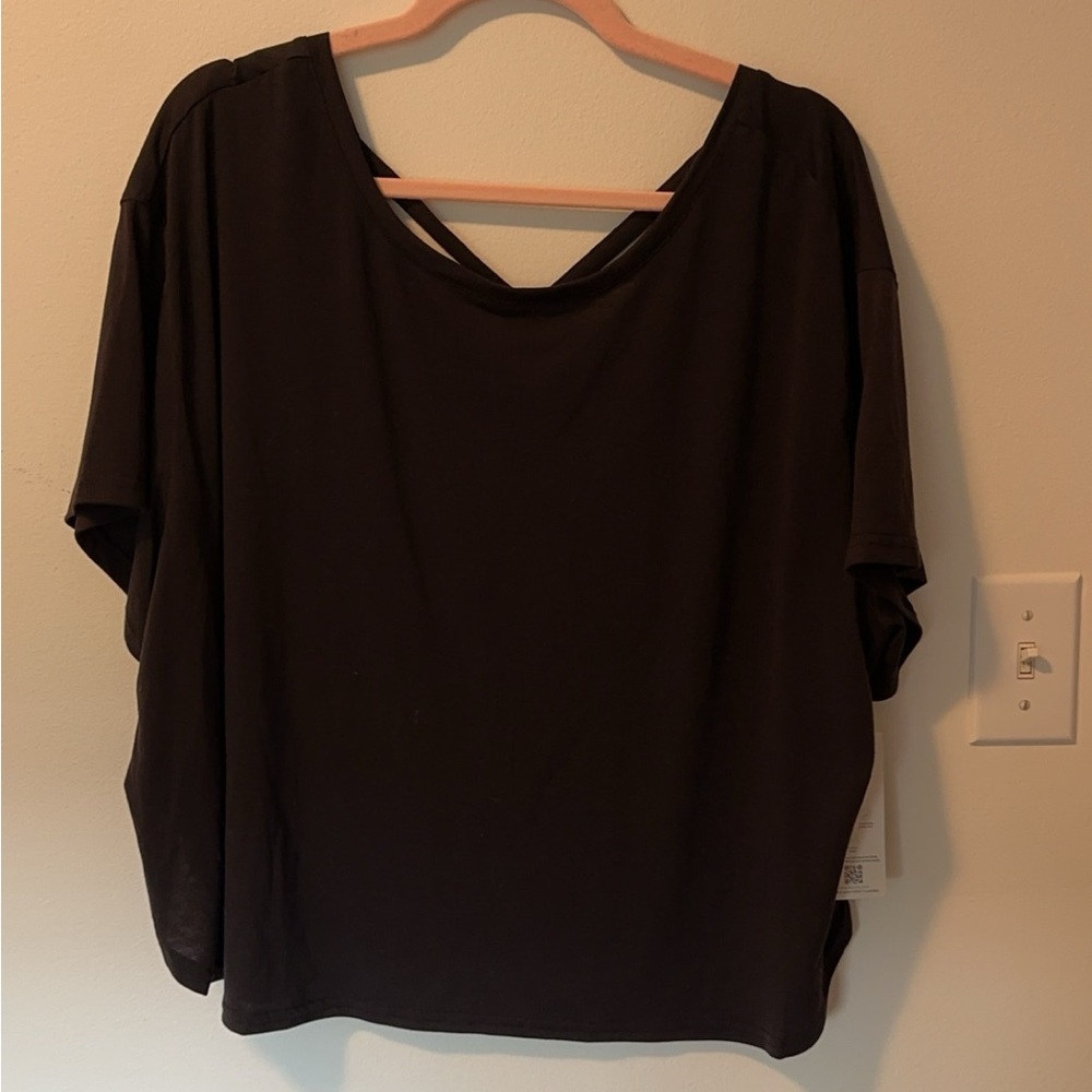 Athletic top
